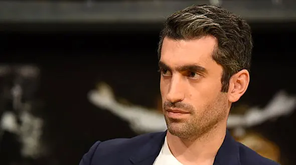 مجتبی جباری: آقایان از خرده‌دزدی هم نگذشتند!