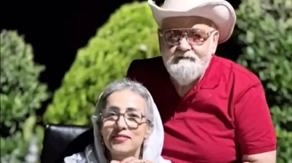 فیلم آواز باشکوه / همسر اکبر عبدی با آهنگ آذری برای تولد 65 سالگی اسطوره سینما سنگ تموم گذاشت 