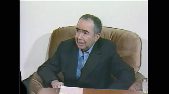 فردوست: رضاخان گفت مگر نمی‌دانی در دنیا فقط یک شغل وجود دارد 