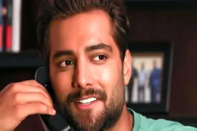 دانلود آهنگ جدید «ما داریم ادامه میدیم»  امیر مقاره/ ﻣﻴﺪوﻧﻰ ﺟﺰ ﺗﻮ ﻛﺴﻰ ﺳﻠﻴﻘﻢ ﻧﻴﺴﺖ+موزیک ویدئوی احساسی