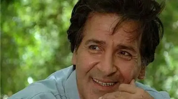 فیلم / رقصی به یادماندنی از ابوالفضل پورعرب ستاره ی دهه ۷۰ سینمای ایران  / لحظه‌ای از جذابیت و انرژی ستاره‌ای بی‌نظیر