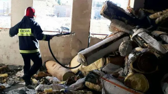 آتش سوزی در دانشگاه باهنر کرمان +عکس