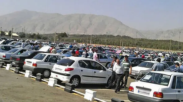 قیمت خودرو در بازار / تیبا، پراید و ساینا چند؟