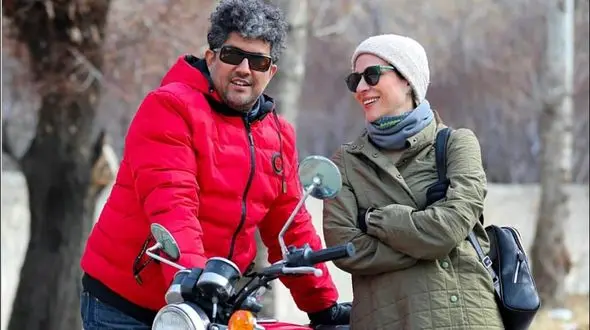 وقتی حامد بهداد عاشق شده و با دنبه شعر میگه/ سحر دولتشاهی چه دلبری میکنه ازش!!!