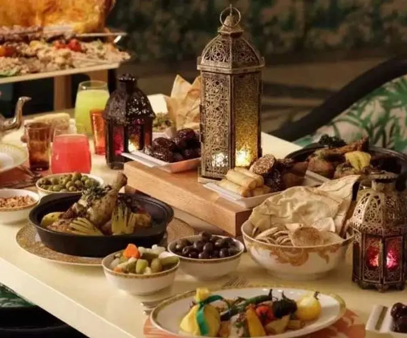 تصاویر سفره های افطار