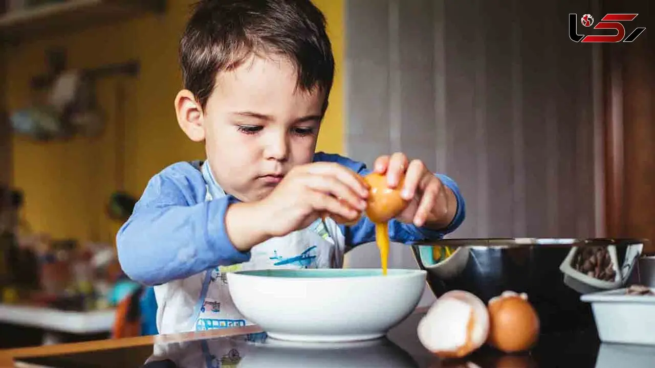 تخم مرغ را اینطوری به بچه ات بده