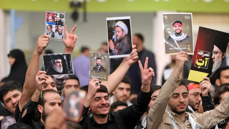  دیدار دانش‌آموزان و دانشجویان با رهبر انقلاب در حسینیه امام‌خمینی(ره) - به مناسبت 13 آبان 