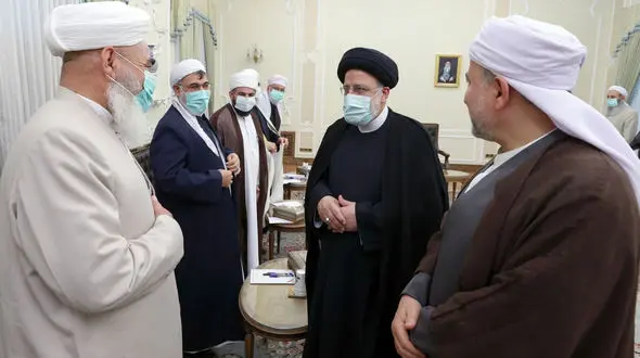 رئیسی:بخش‌عمده ارز ترجیحی، در خدمت جریان فساد و رانت بود / شیعه انگلیسی و سنی آمریکایی دو روی یک سکه هستند