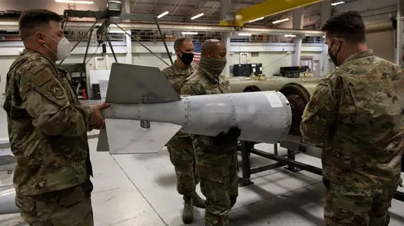 ترامپ ممنوعیت صادرات بمب‌های 2 هزار پوندی به اسرائیل را لغو می کند؟