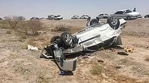 مرگ دلخراش 2 مرد در پراید واژگون شده / در جاده سبزوار رخ داد