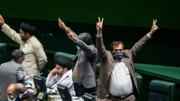 آقای مجلس! این اکسیژن را بگذارید برای مردم بماند