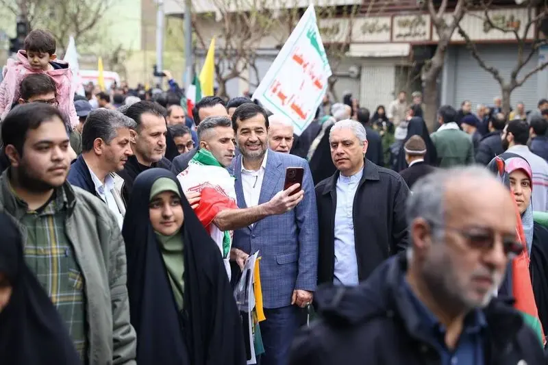 حضور وزیر ورزش و جوانان در راهپیمایی دشمن‌شکن روز جهانی قدس
