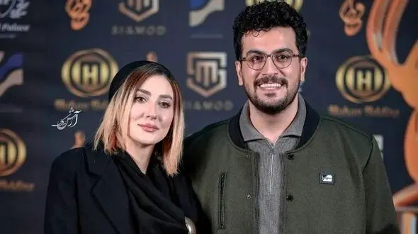 تصاویر حضور هنرمندان در نمایش «آرش» | امیرحسین قیاسی با همسرش آمد