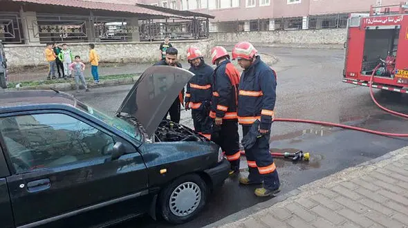 حادثه برای خودروی پراید در خروجی سمنان/ ۲حریق مهار شد