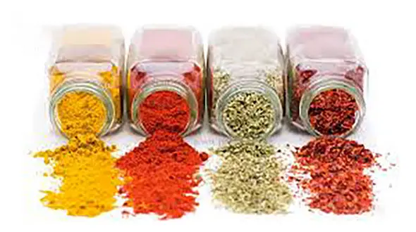 با این ادویه ها به جنگ کرونا بروید