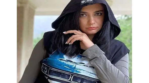 توهین زشت به ظاهر و جذابیت لیندا کیانی ! + عکس  بازگشت جنجالی خانم بازیگر به مدلینگ