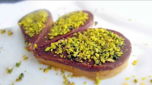 ‍ طرز تهیه برشتوک دورنگ