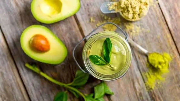 بهترین ماسک های خانگی برای رفع چروک اطراف لب ها