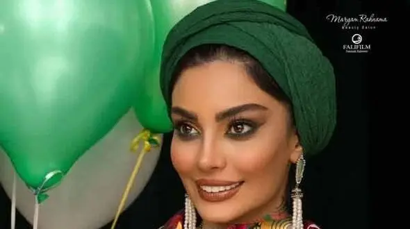 تولد 33 سالگی صحرا اسداللهی بازیگر روستا زاده کشورمان وسط اتوبان زیر پل؛ شمارو دارم خوشبخت ترین آدم کره ی زمینم
