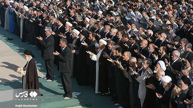  عکس‌های دیده‌نشده از حضرت آیت الله خامنه ای رهبر شهید انقلاب 