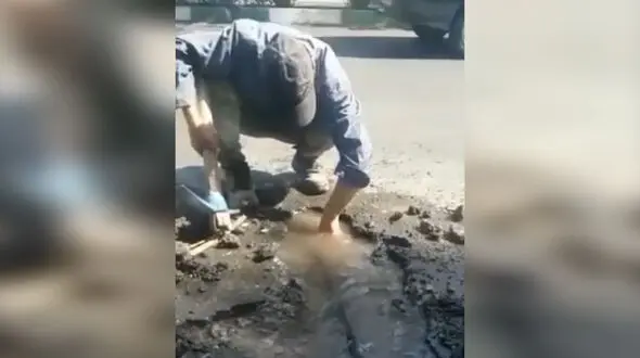 فیلم لحظه تصادف مامور اداره آب کرج / مرد بی گناه غیب شد