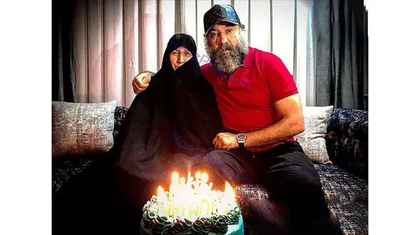 فیلم اولین گفتگوی مادر علی انصاریان بعد کرونا گرفتن پسرش!