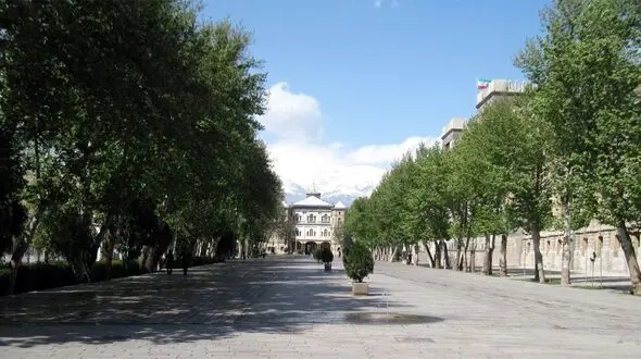 تصویر هوایی خیلی قدیمی از میدان مشق تهران