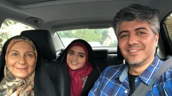 رونمایی از دختر کم سن و سال و همسر جوان شوهر دوم نرگس محمدی در سریال ستایش / جورج کلونی ایرانی و همسرش را ببینید!