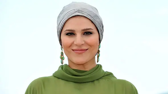 تغییر چهره زیبای سحر دولتشاهی با چشم های رنگی و موهای نارنجی  + عکس عشق همایون شجریان