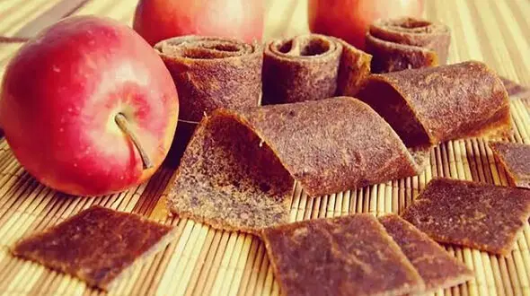 لواشک سیب را این‌ بار حرفه‌ ای درست کنید؛ آموزش مرحله‌ به‌ مرحله با تمام فوت‌ و فن ها