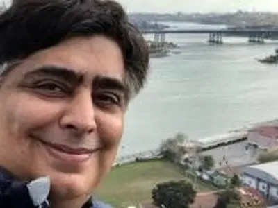 عکس/ کیک تولد 51 سالگی رضا شفیعی جم باخلاقیت تحسین برانگیز اُوستا قنّاد تهرانی در طراحی کیک خوشمزه دایره ای / مبارکاا باشه