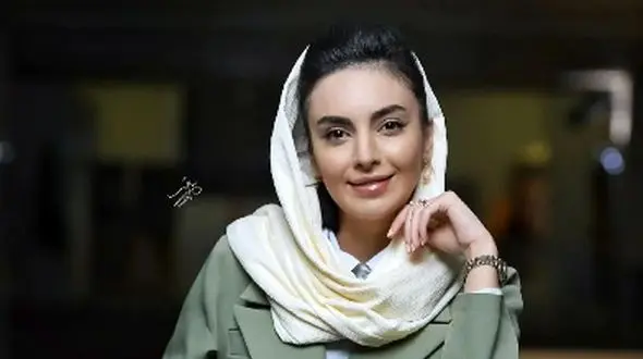 عکس/ سبک پوشش مهشید جوادی بازیگر ارومیه ای سریال بچه مهندس/ مانتو شلوار مونوکروم ، شومیز های کژوال، استایل الگانت و...!