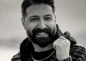 دانلود آهنگ مرا ببین که بعد تو دچار جای خالیم از حمید هیراد + متن کامل 