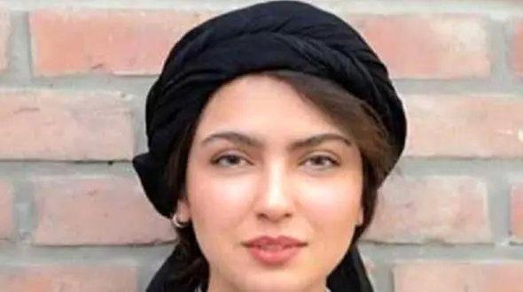 عکس اولین رونمایی مونا کرمی از بارداری اش ! / سپند امیرسلیمانی پدر می شود !