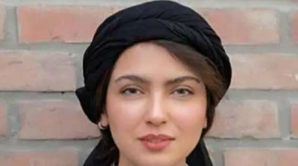عکس اولین رونمایی مونا کرمی از بارداری اش ! / سپند امیرسلیمانی پدر می شود !