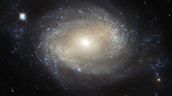 سیاهچاله ای عظیم الجثه کشف شد!/20 میلیارد بزرگتر از خورشید