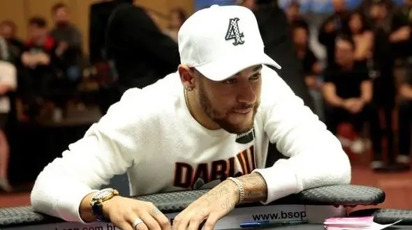 تجاوز به یک زن در هتل از زبان نیمار! +عکس