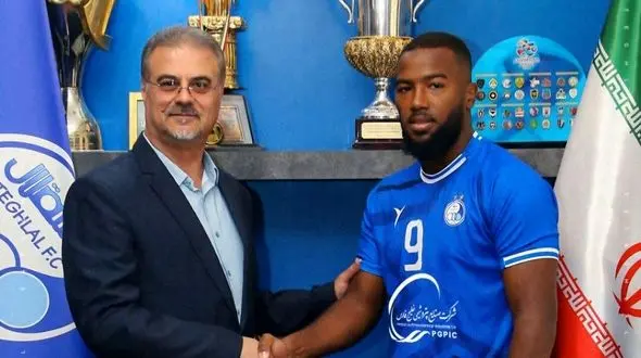 ادعای جنجالی طباطبایی : نازون مشکل قلبی داشت و ما بعد از عقد قرارداد فهمیدیم!