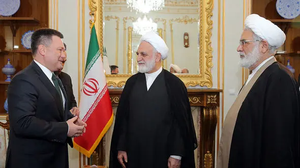 تاکید رئیس عدلیه بر همکاری‌های ایران و روسیه جهت رفع مشکلات حقوقی و قضایی اتباع دو کشور