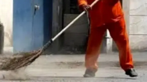 قطع عضو کارگر شهرداری الیگودرز حین انجام کار / با هلیکوپتر به تهران منتقل شد