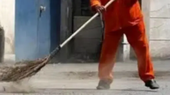 قطع عضو کارگر شهرداری الیگودرز حین انجام کار / با هلیکوپتر به تهران منتقل شد