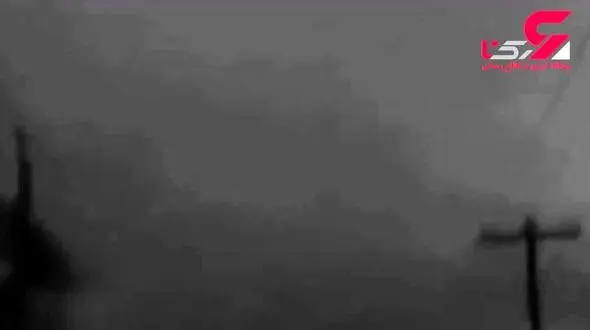 لحظه پرواز شی پرنده مثلثی شکل عجیب در آسمان  +فیلم 