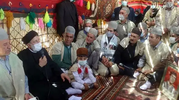 ممانعت رئیسی از ذبح گوسفند قربانی‌ برای خود / رئیس جمهور به عشایر چه گفت؟ + فیلم