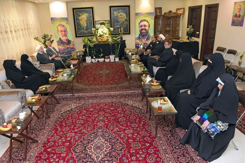 دیدار با خانواده شهید لاریجانی