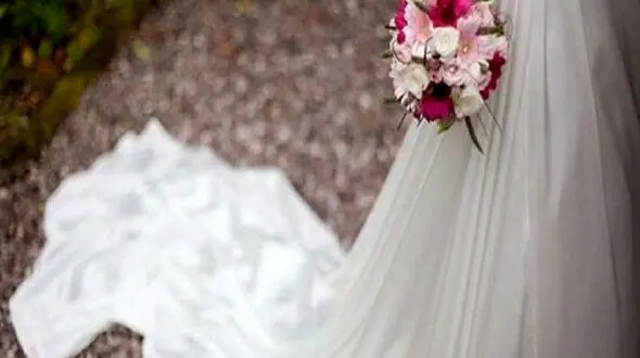 درخواست عجیب عروس 4 روزه اما باردار ! / داماد مشهدی سردر گم است!