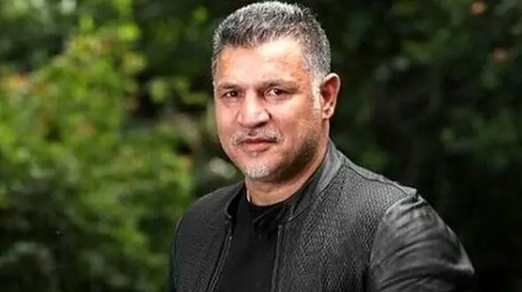 علی دایی: یه روز سوار تاکسی زرد شدم؛ راننده اش منو نشناخت و شروع کرد به بد و بیراه گفتن از علی دایی دیگه داشتم از ماشین پیاده می شدم