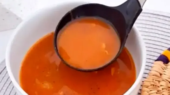 چگونه آبگوشت مرغ با سیب‌ زمینی بپزیم؟ دستور پخت ساده اما حرفه‌ای