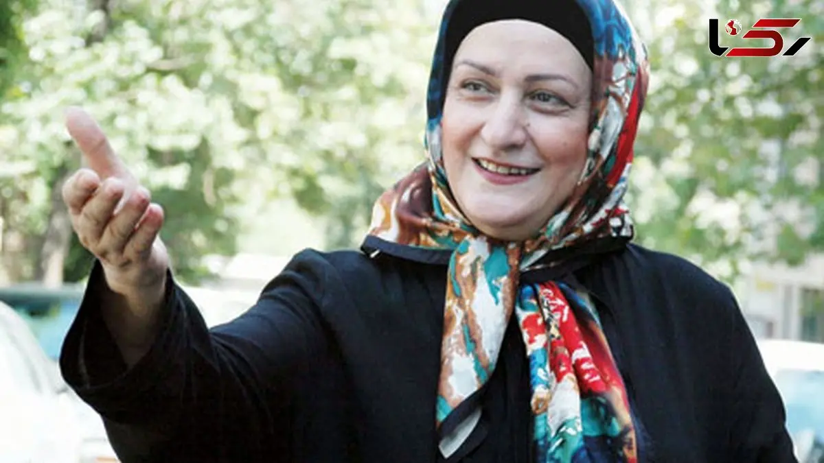 فیلم/ وقتی سلیقه شخصی حرف اول را می‌زند؛ جزئیاتی از خانه مریم امیرجلالی: از مبلمان عنابی رنگ و آینه کنسول مد روز تا دیوارکوبهای مینیمال