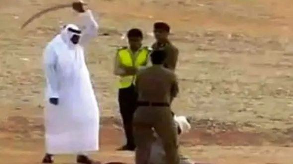 گردن زدن ۲۱ پاکستانی توسط عربستان +تصویر