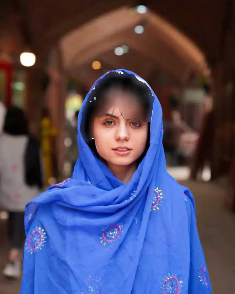 سارا حاتمی